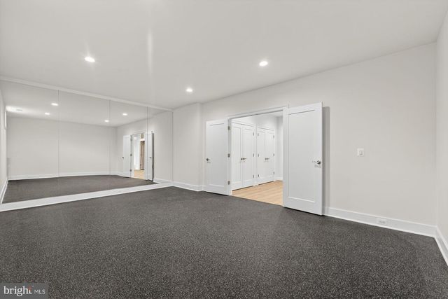 505 HILLCREST DR SW, Vienna, VA 22180