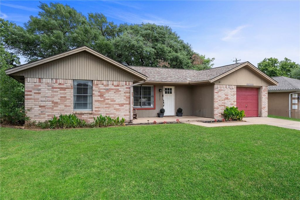 3511 Pecos Court, Bryan, TX 77801