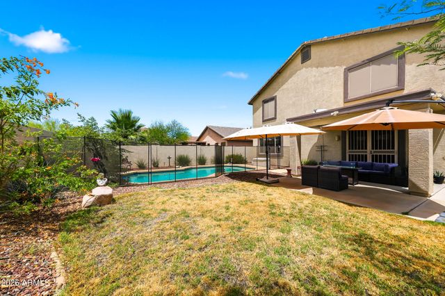 18137 W CANYON Lane, Goodyear, AZ 85338