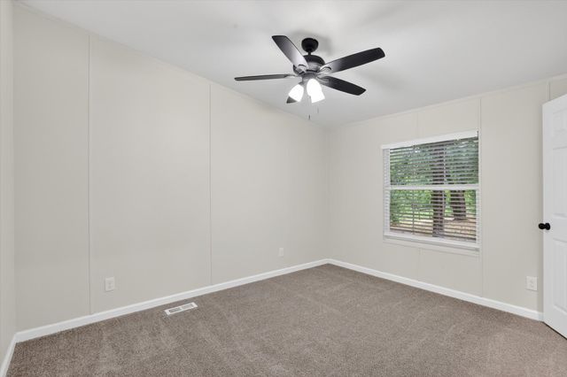 1270 Private Road 3627, Springtown, TX 76082