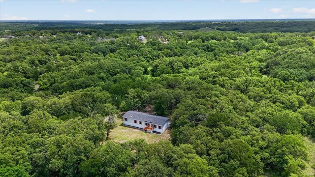 1270 Private Road 3627, Springtown, TX 76082