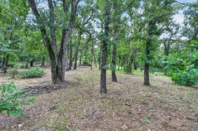 1270 Private Road 3627, Springtown, TX 76082