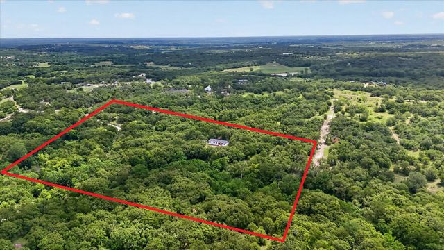1270 Private Road 3627, Springtown, TX 76082