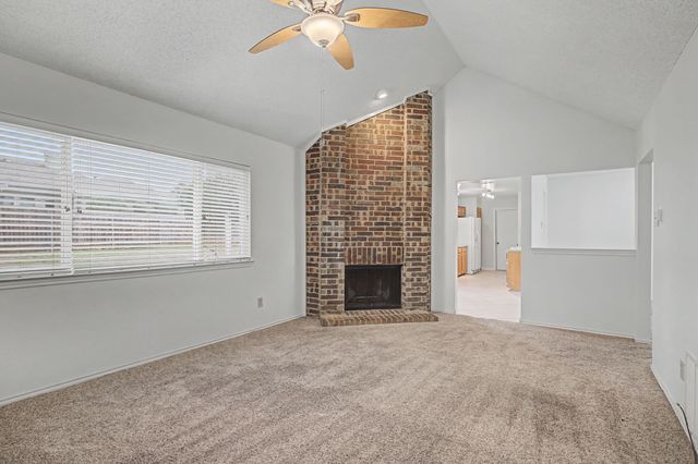 507 Claymore Drive, Euless, TX 76040