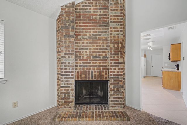 507 Claymore Drive, Euless, TX 76040