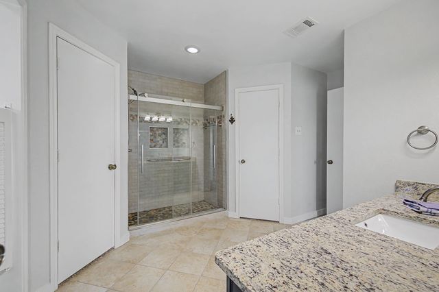 507 Claymore Drive, Euless, TX 76040