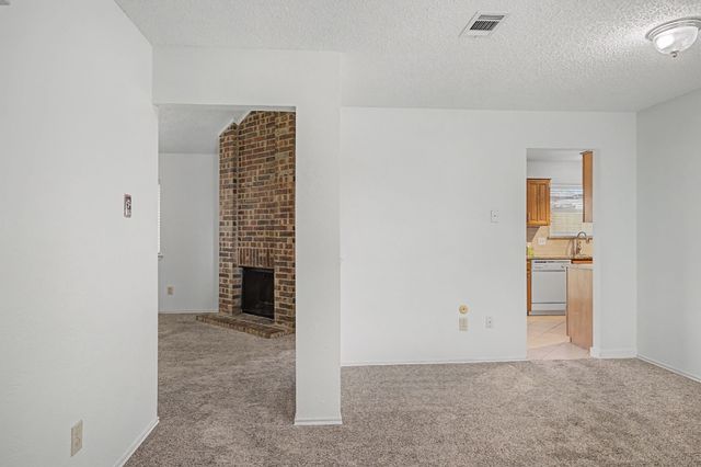 507 Claymore Drive, Euless, TX 76040