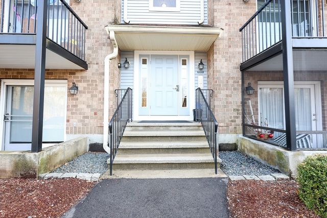 610 S Franklin St B202, Holbrook, MA 02343