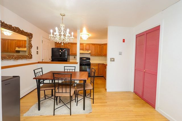 610 S Franklin St B202, Holbrook, MA 02343