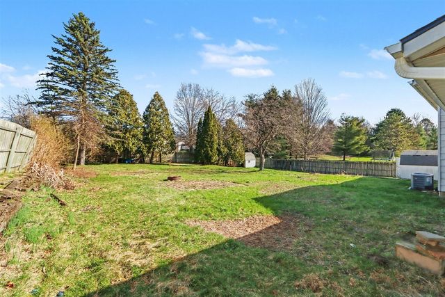 1409 Bacon Avenue, Portage, MI 49002
