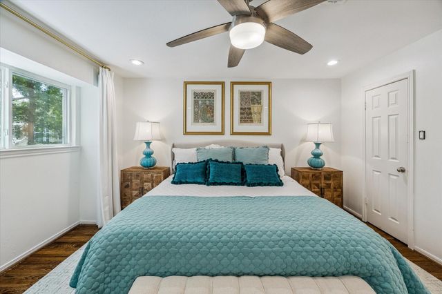 27 Cedarwing Lane, The Woodlands, TX 77380
