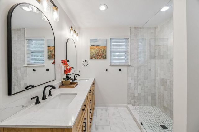 27 Cedarwing Lane, The Woodlands, TX 77380