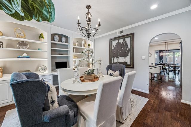 27 Cedarwing Lane, The Woodlands, TX 77380
