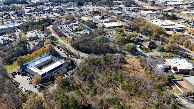 550 Penny Lane NE, Concord, NC 28025