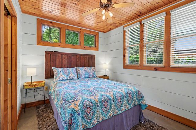 256 Low Gap Road, Hayesville, NC 28904