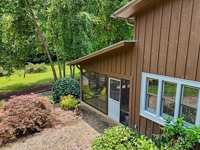 256 Low Gap Road, Hayesville, NC 28904