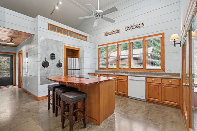256 Low Gap Road, Hayesville, NC 28904