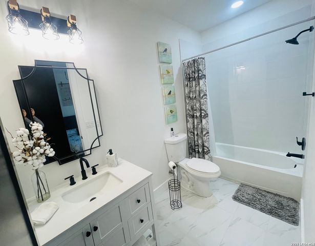 8719 Sonoma, Boerne, TX 78015