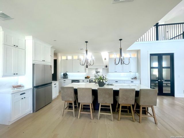 8719 Sonoma, Boerne, TX 78015