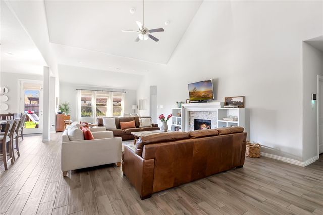 16803 Whiteoak Canyon Drive, Humble, TX 77346