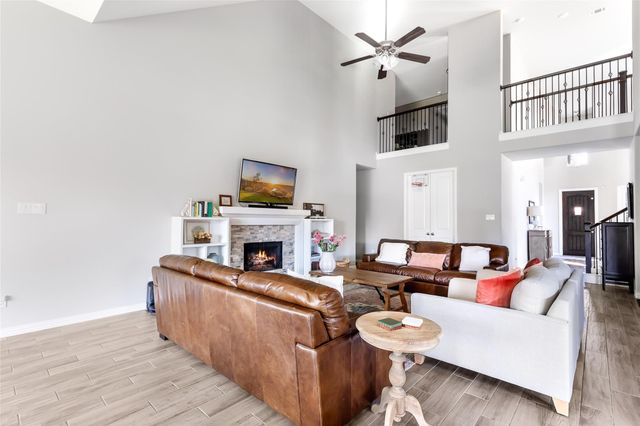 16803 Whiteoak Canyon Drive, Humble, TX 77346