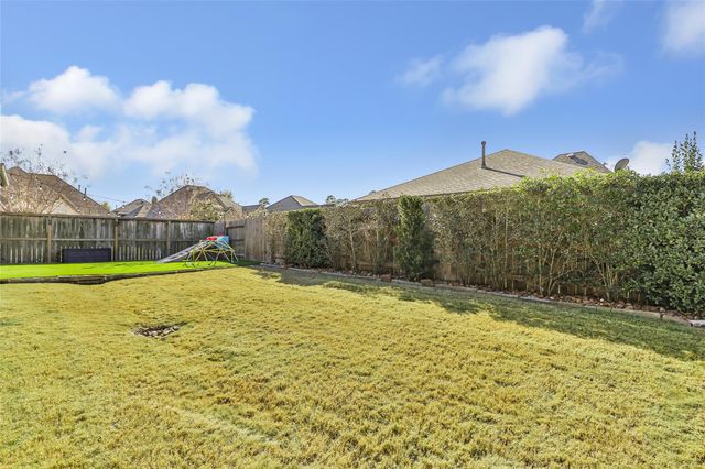 16803 Whiteoak Canyon Drive, Humble, TX 77346