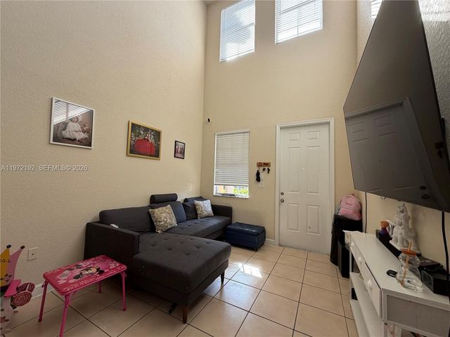 1385 SE 26th Avenue, Homestead, FL 33035