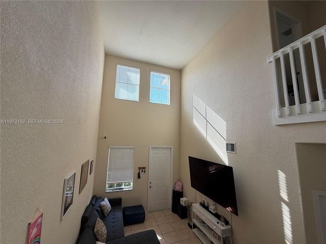 1385 SE 26th Avenue, Homestead, FL 33035