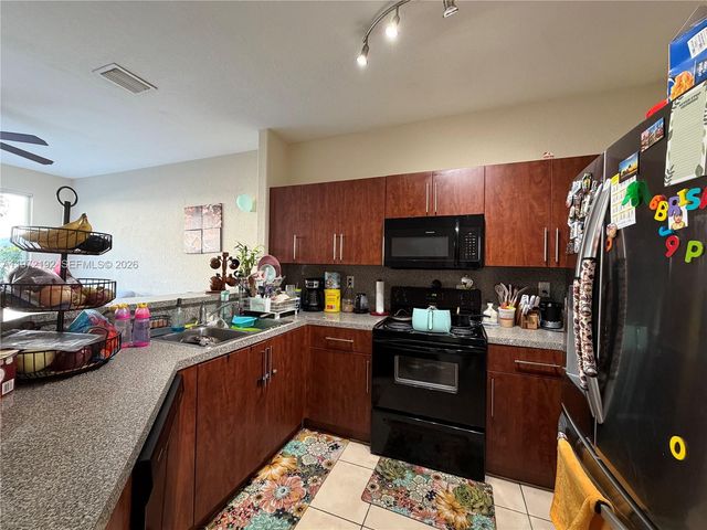 1385 SE 26th Avenue, Homestead, FL 33035