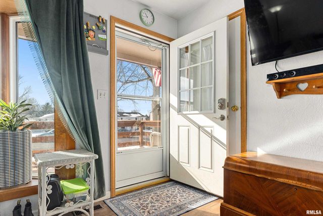 1506 WOODBINE Drive, Washington, IL 61571