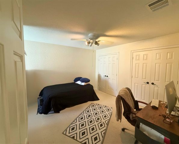 6004 Lakehurst Drive, Arlington, TX 76016