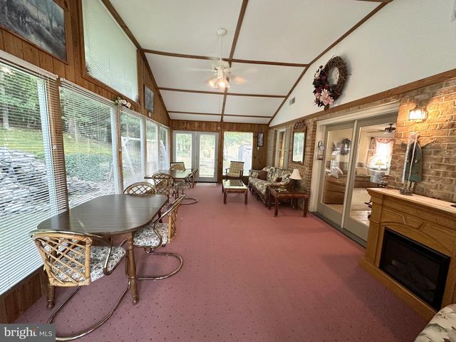 7714 FERN GROTTO CIRCLE CIR, Fayetteville, PA 17222