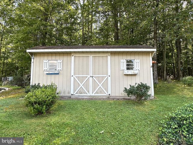 7714 FERN GROTTO CIRCLE CIR, Fayetteville, PA 17222