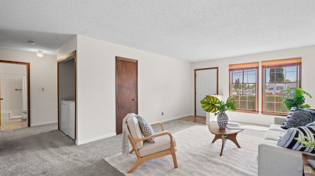 1999 Union Ave, Fairfield, CA 94533