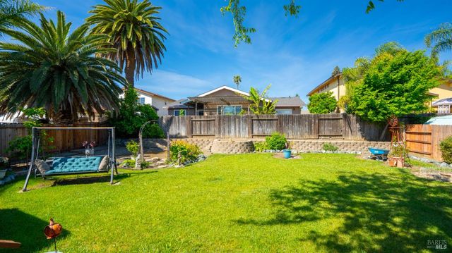 1999 Union Ave, Fairfield, CA 94533