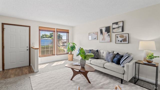 1999 Union Ave, Fairfield, CA 94533