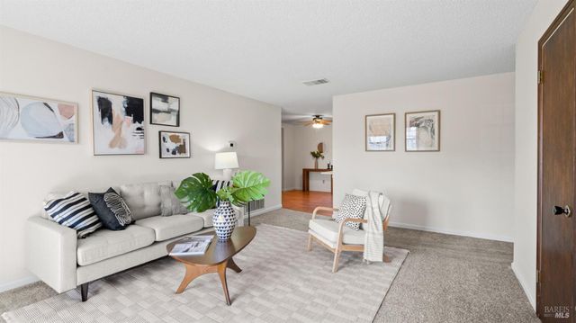 1999 Union Ave, Fairfield, CA 94533