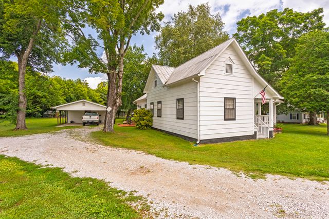 123 Leggett Road, Sale Creek, TN 37373