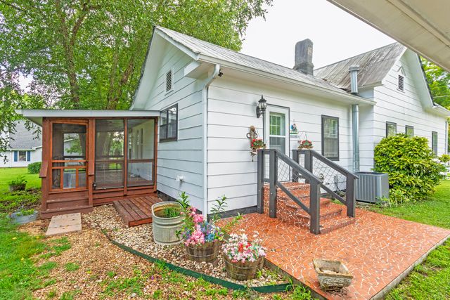 123 Leggett Road, Sale Creek, TN 37373