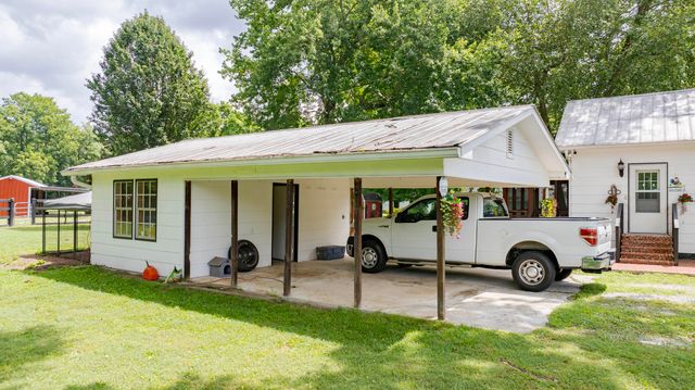 123 Leggett Road, Sale Creek, TN 37373