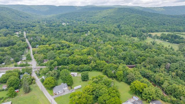 123 Leggett Road, Sale Creek, TN 37373