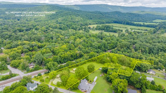 123 Leggett Road, Sale Creek, TN 37373