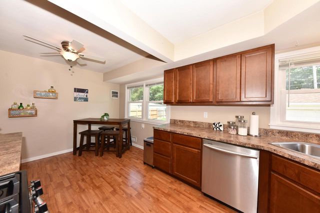 3364 S 73rd STREET, Milwaukee, WI 53219