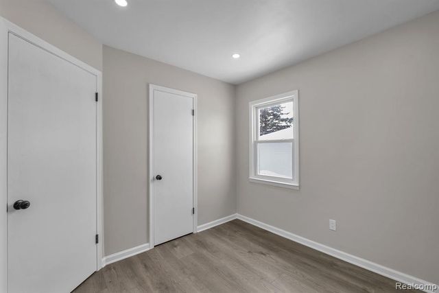 2359 Detroit Avenue, Lincoln Park, MI 48146