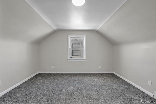 2359 Detroit Avenue, Lincoln Park, MI 48146