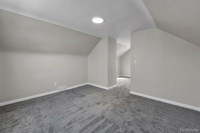 2359 Detroit Avenue, Lincoln Park, MI 48146