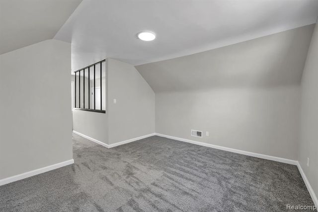 2359 Detroit Avenue, Lincoln Park, MI 48146