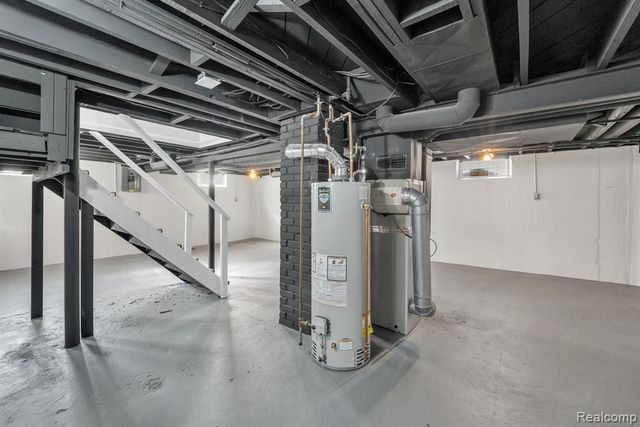 2359 Detroit Avenue, Lincoln Park, MI 48146