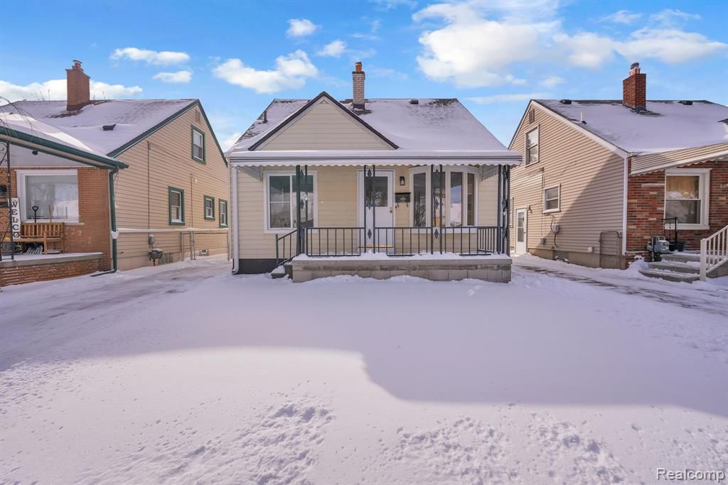 2359 Detroit Avenue, Lincoln Park, MI 48146