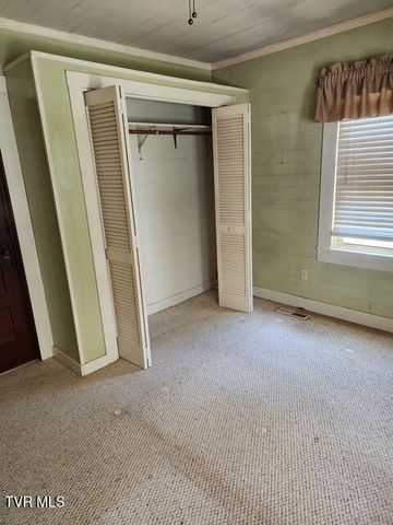 660 Goshen Valley Road, Church Hill, TN 37642